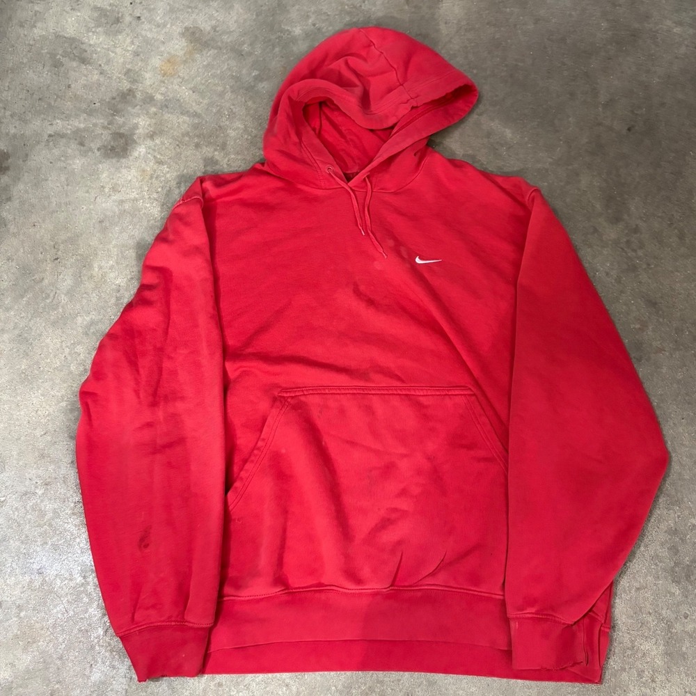 Vintage Y2K Nike Essential Hoodie